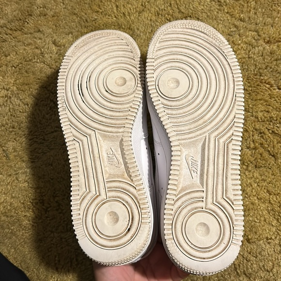 Women’s Air Forces🩵 Size 8! - Picture 3 of 6